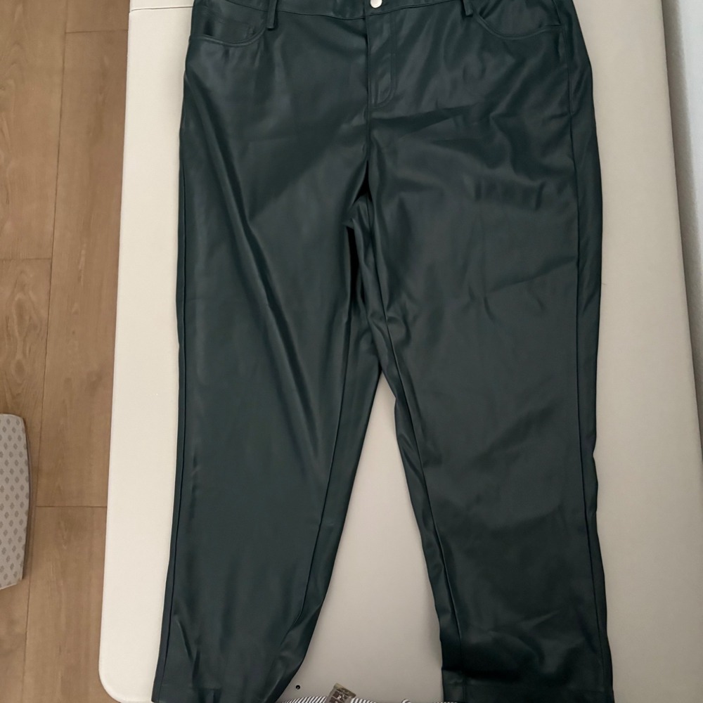 Calvin Klein Plus Size 16W Faux Leather‎ Pants Green High Rise Career Casual